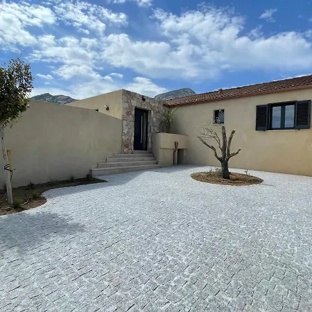 빌라 Casa B